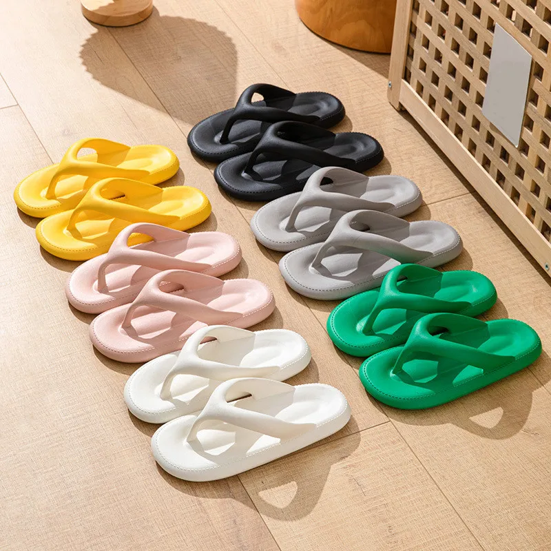 New Women Men Flip Flops Soft Sole Beach Sandals Summer Slippers Casual Shoes Light EVA Slides Couples Non-Slip Flip-flops