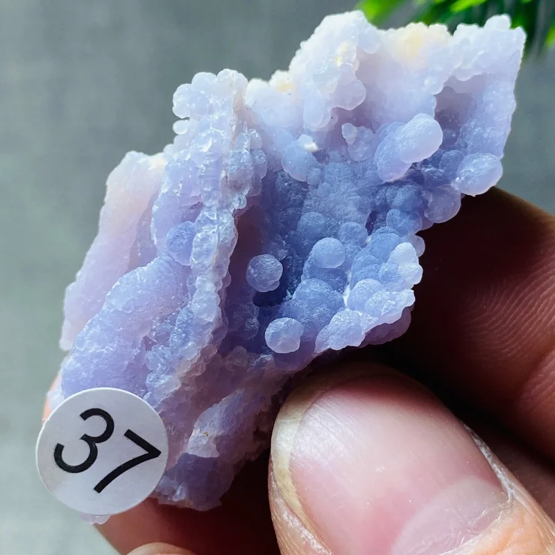 Natural Purple Grape Agate Crystal Cluster Raw Mineral Specimen Healing Stone Home Decoration Gift