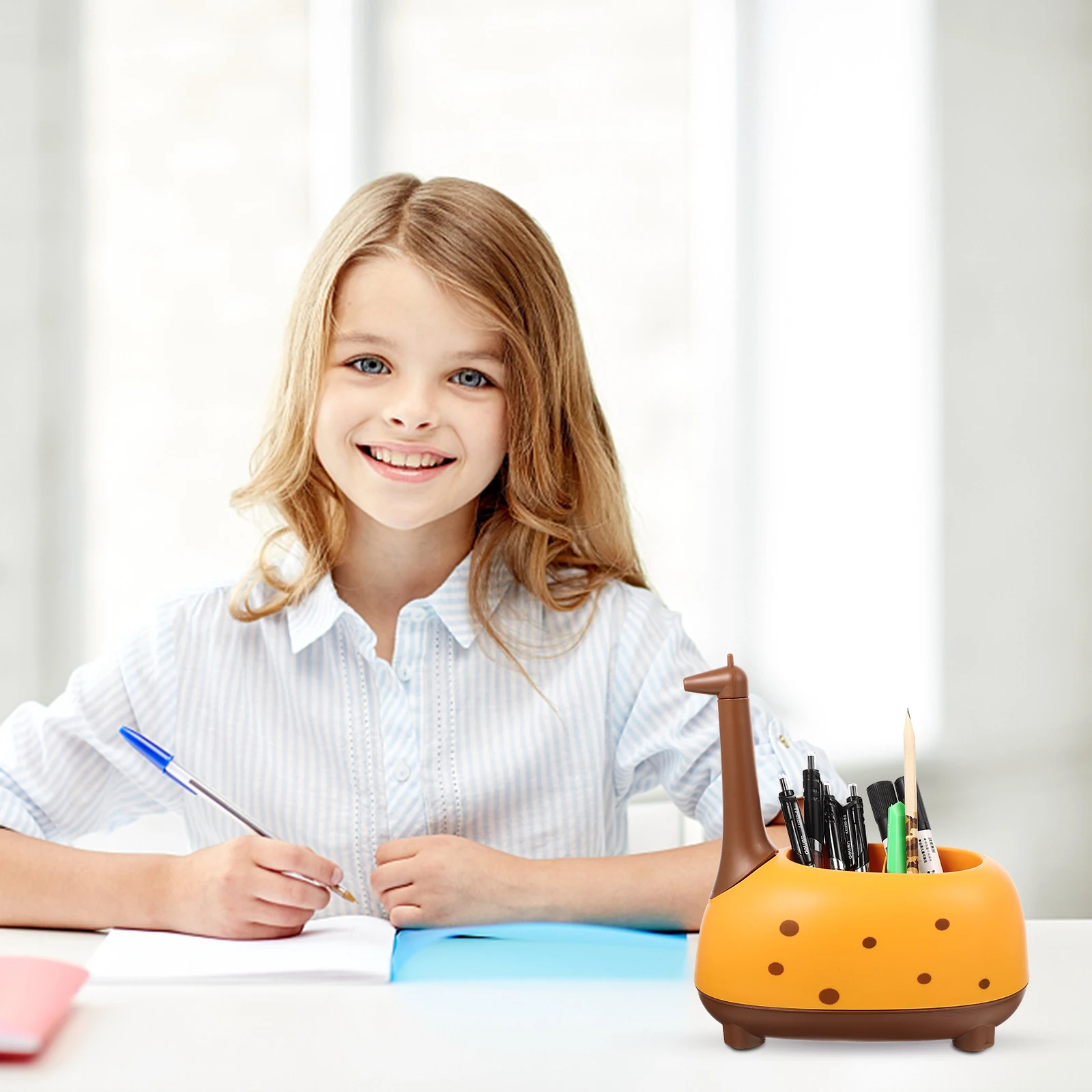 

Practical Pen Holder Plastic Desk ganizer Cute Pencil Cup Long Lasting Easy Clean Large Capacity Stable Storage