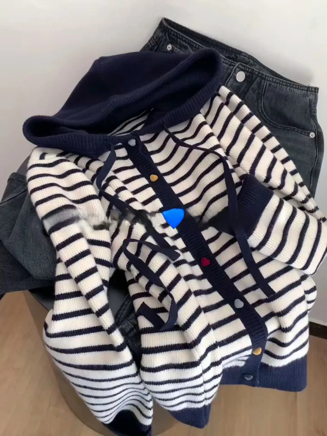 Suéter con Capucha a Rayas de Estilo Coreano para Principios de Otoño, Prenda de Punto para Mujer, Ideal para Combinar en Oto...