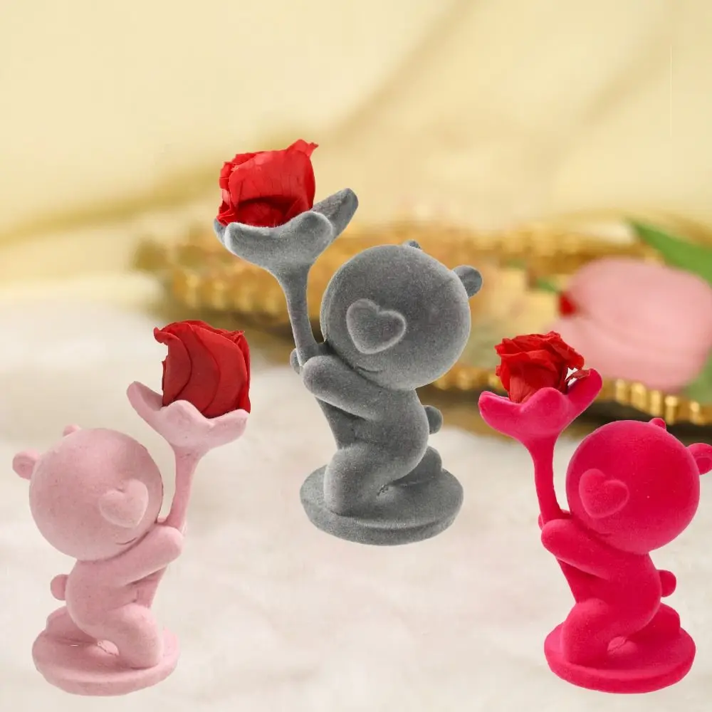 

Artificial Bear Holding Flower Statue Kneeling Position Decoration Flocking Animal Bear Figurine Collectible Handicraft