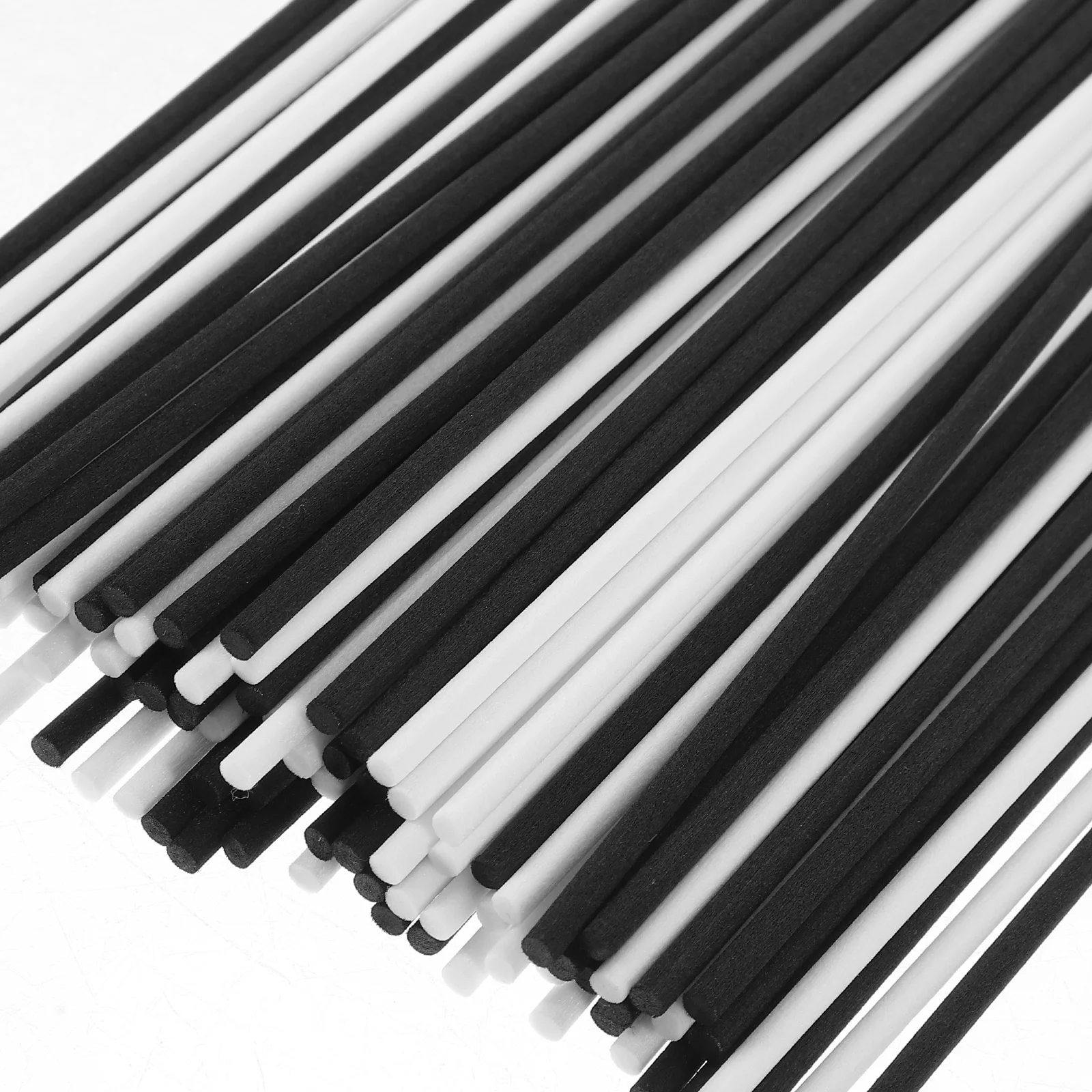 

100pcs Aroma Diffuser Sticks Natural Wood For Essential Oil Room Fragrance Decorative Diffusing Sticks Replacement Home Spa