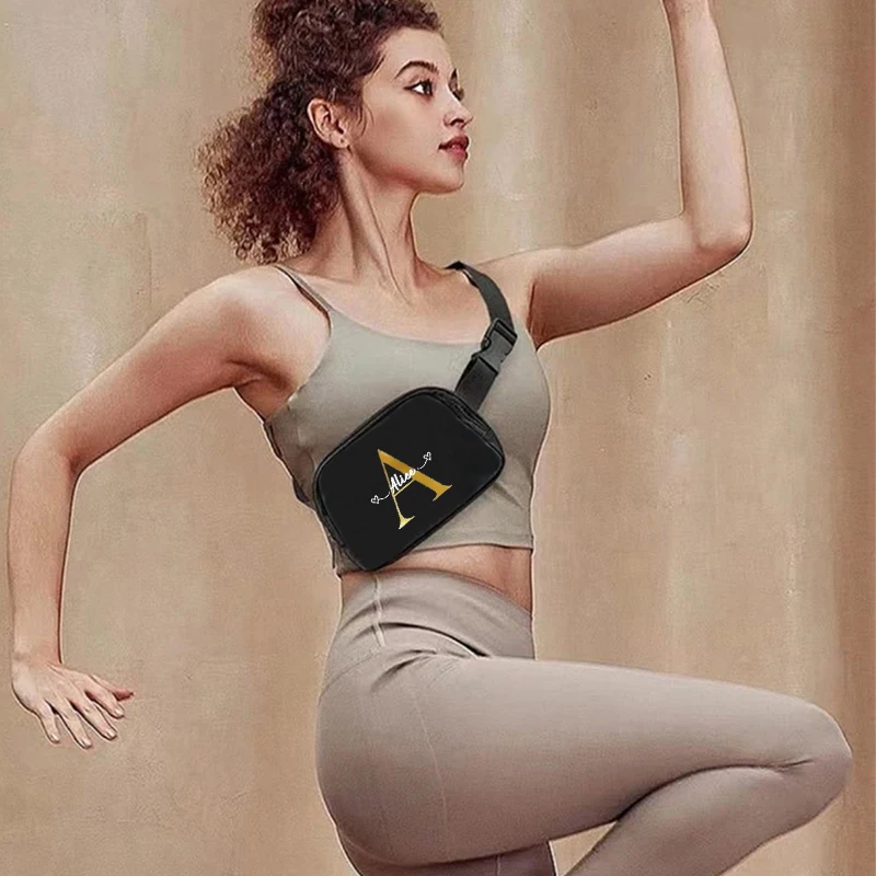 

Neutral style men's and women's crossbody bags are suitable for travel. These bags are letter-shaped and made of Oxford fabric.