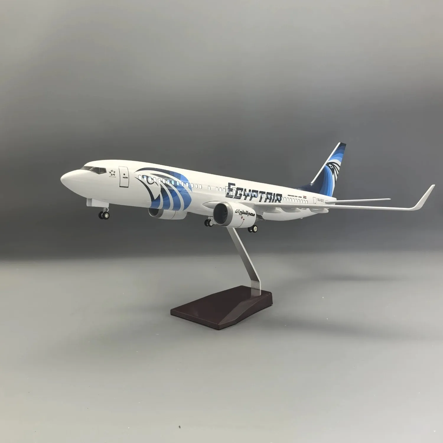 1/85 مقياس الطائرة B737 الخطوط الجوية المصرية 47 سنتيمتر نموذج طائرات لعبة دييكاست الطائرات مع أضواء LED الجمعية ABS + الراتنج هدية الديكور #5