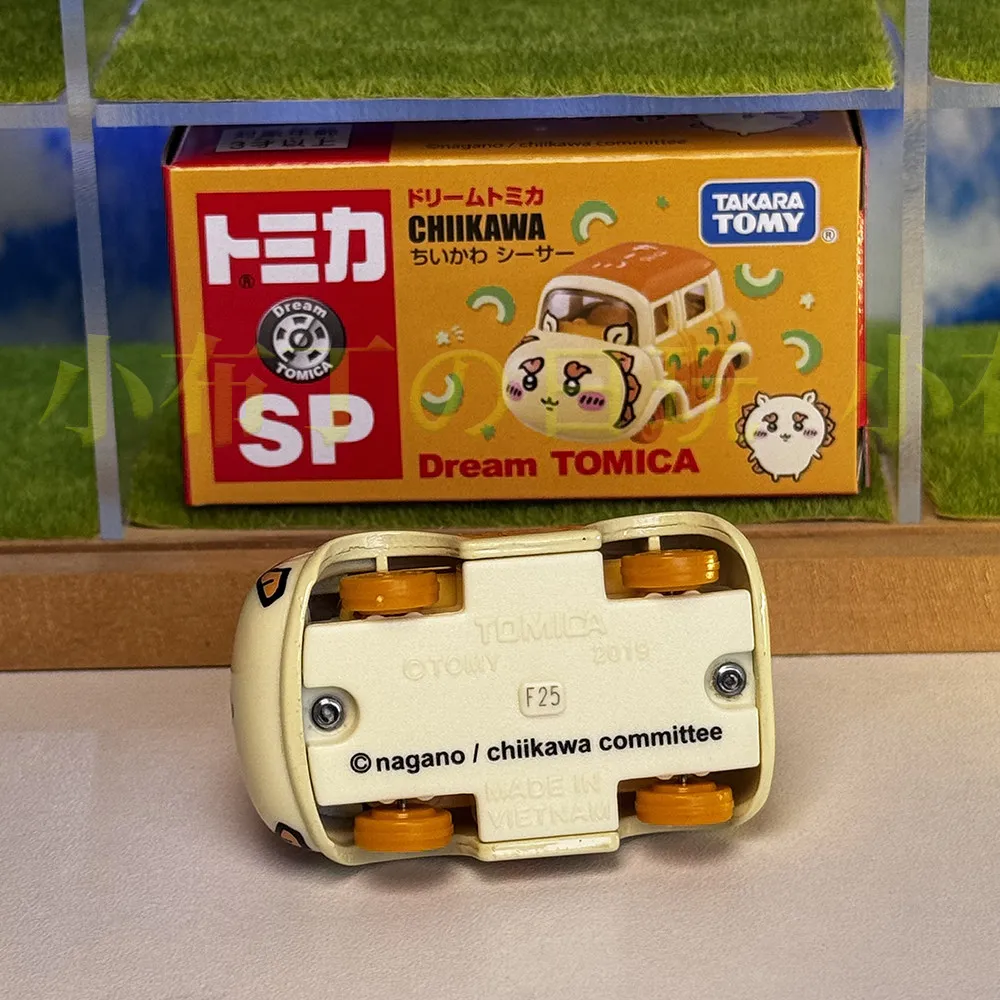 Takara Tomy Dream Tomica SP Chiikawa Shisa Mini Cars Hot Pop 1:64 Car Alloy Toys Vehicle Diecast Metal Model for Children