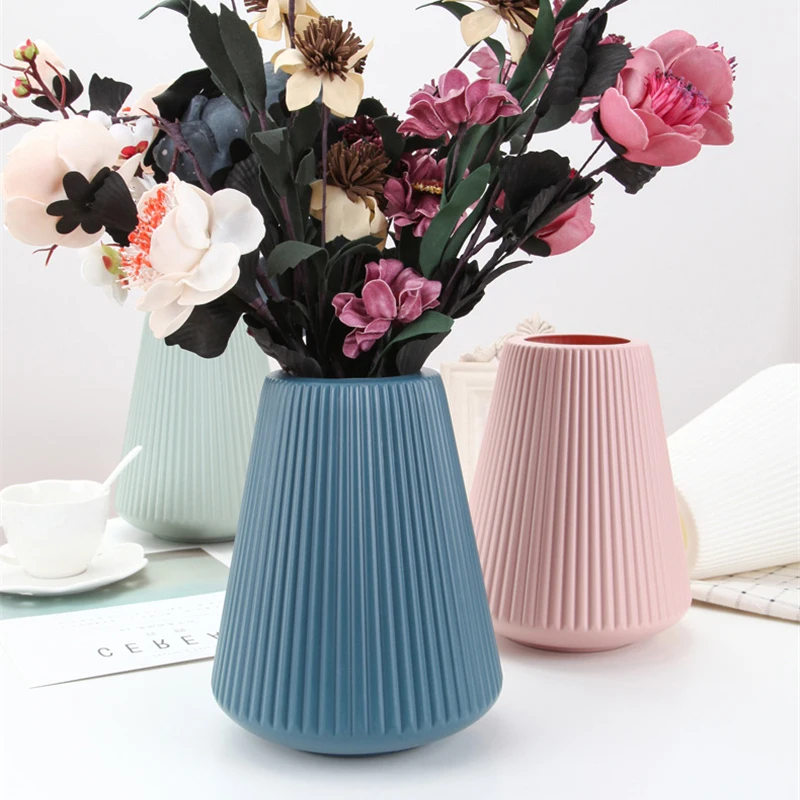 Nordic Creative Vase Home Decor Flower Vases for Homes Wet and Dry Planter Desk Decoration Imitation Ceramic Plastic Crafts