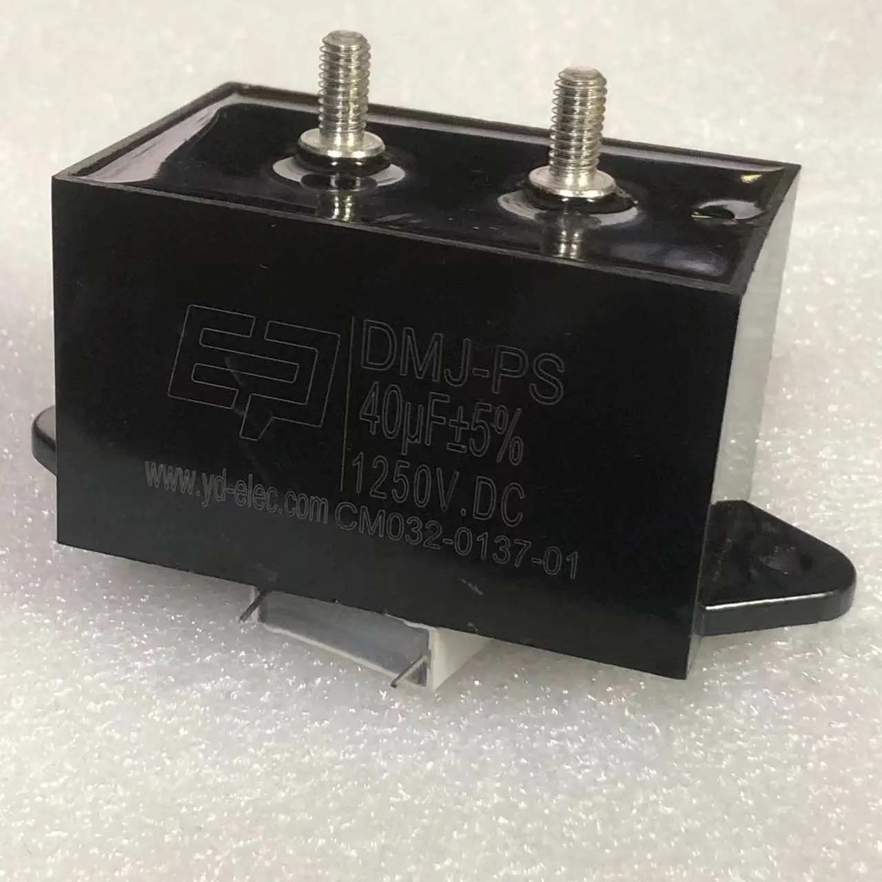 Brand new original DMJ-PS type 1250V 40UF 30A high-current high-frequency welding machine capacitor 75*50*45, pin pitch 27.5MM