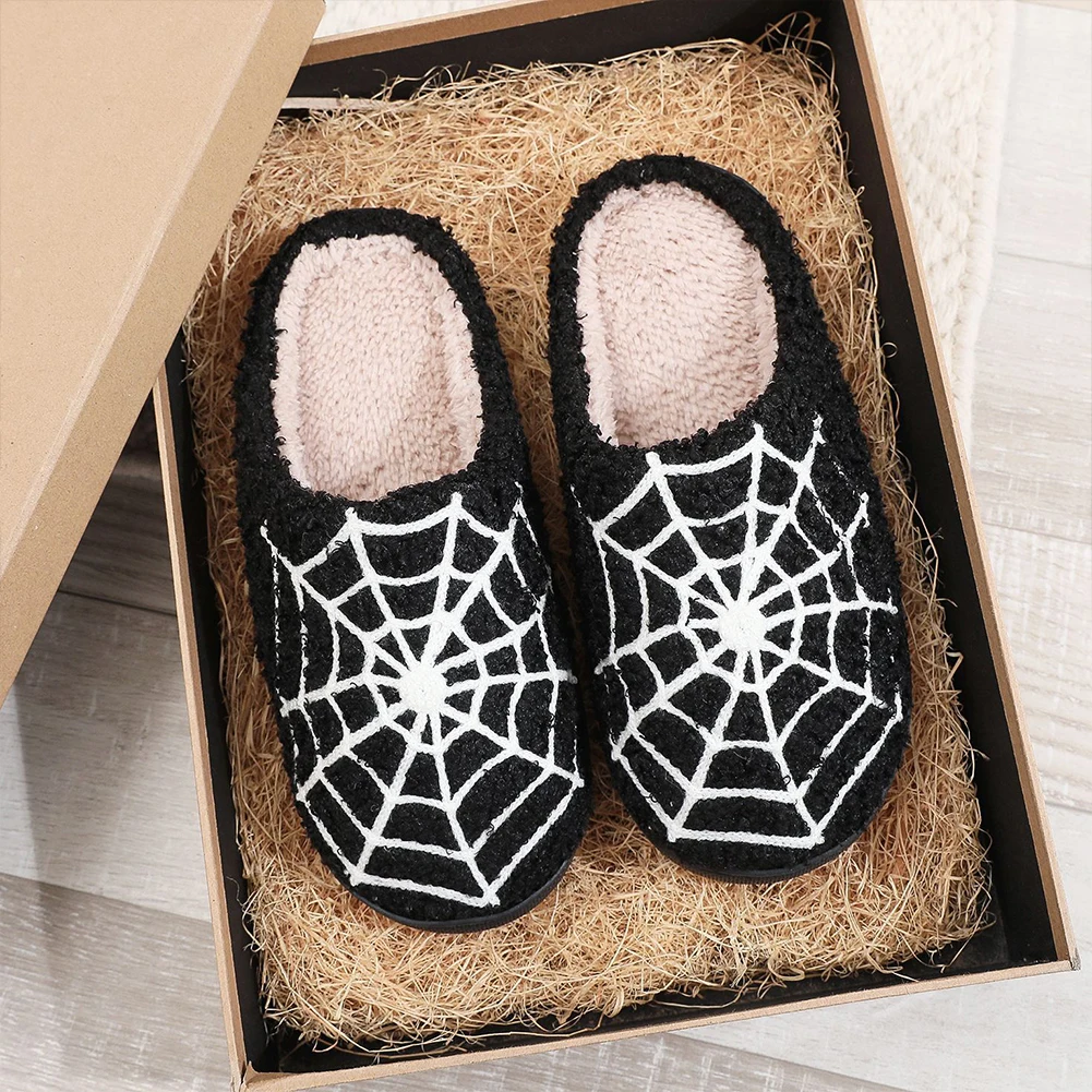 Zapatillas de felpa de telaraña de Halloween, zapatos cálidos sin cordones para casa, cómodas zapatillas suaves de telaraña para dormitorio interior y exterior