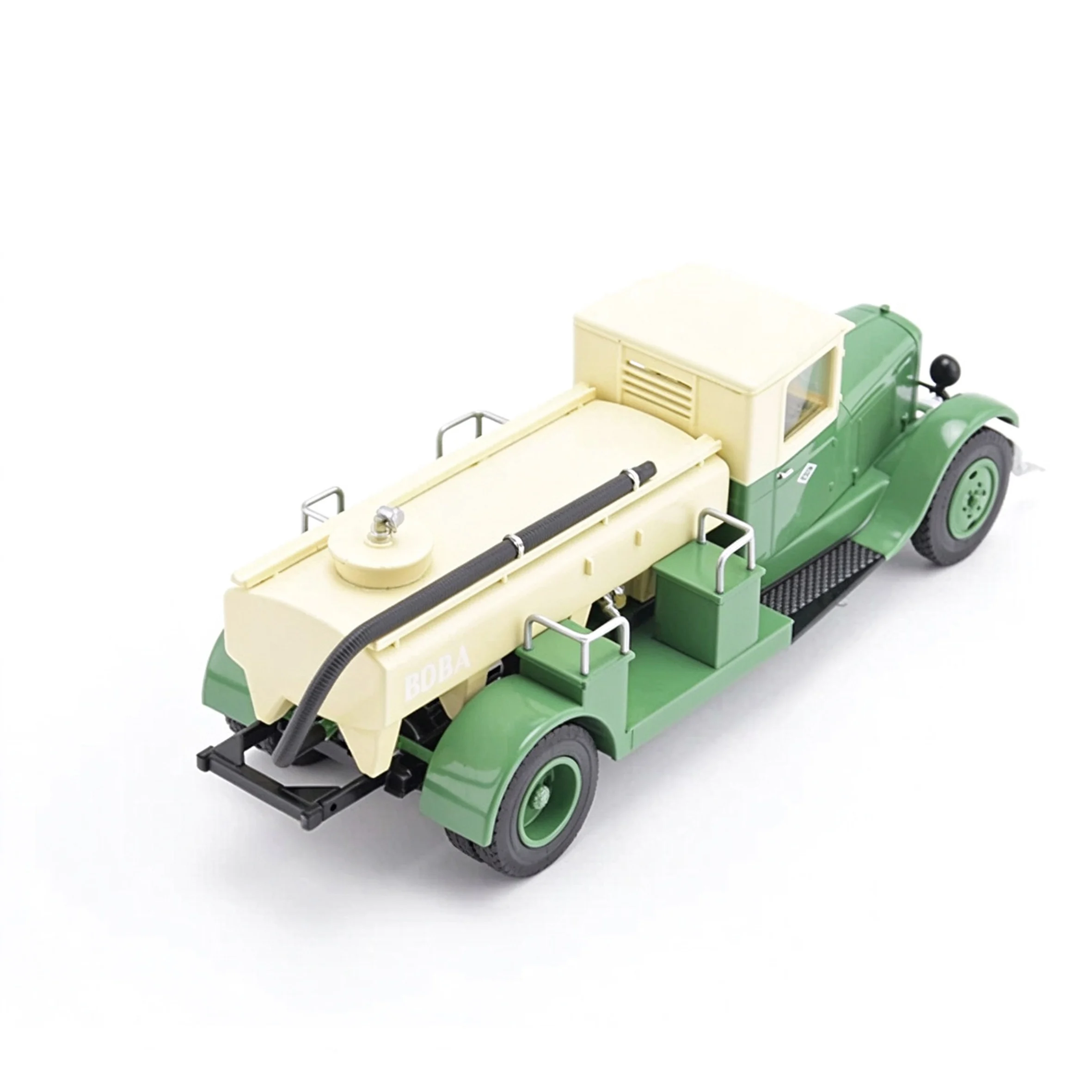1: 43 Soviet PM Sprinkler Model Environmental Sanitation Vehicle JGRN109 Static Finished Product Model