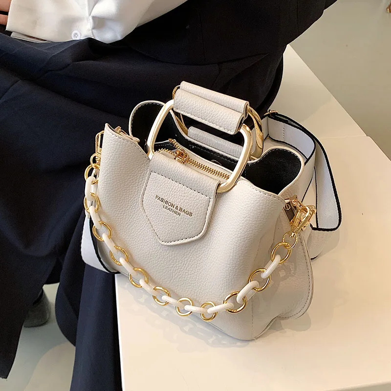 New Mini Luxury Women\'s Bucket Bag Quality Leather Shopper Shoulder Crossbody Bags Thick Chain Designer Tote Handbags and Purses