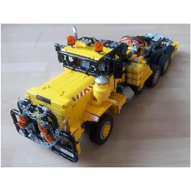 MOC-78208 Żółty Nowy Ciężki Traktor M911 10x8x4 (Wersja King Large) Zmontowany Model z Klocków 2203 Części MOC Kreatywna Zabawka