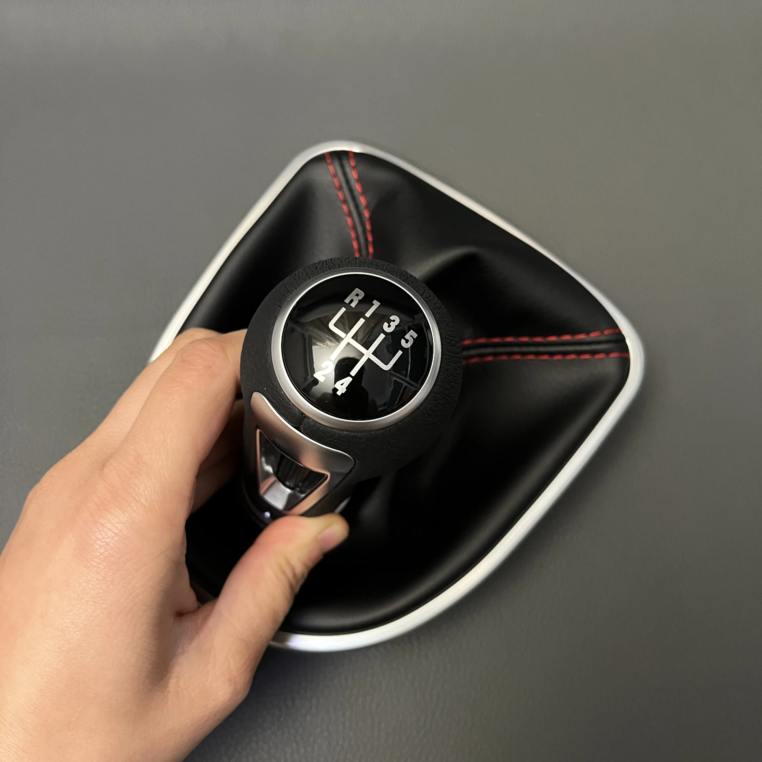 Perilla de palanca de cambios de 5 y 6 velocidades para Seat Leon II Toledo III Altea XL 2005-2012, palanca de cambios, funda de bota de polaina de cuero PU