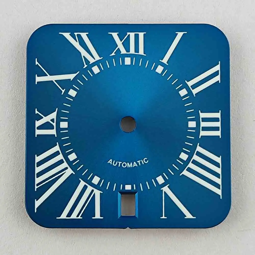 قرص مربع جديد 27 مم NH35 مناسب لملحقات الشعار المخصص لحركة NH35