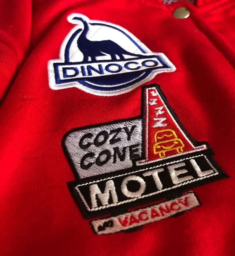 التطريز الموضة الأمريكية الجديدة جاكيتات كبيرة الحجم باللون الأحمر Harajuku Y2k زي بيسبول كاجوال فضفاض بأزرار سترة رجالية #3