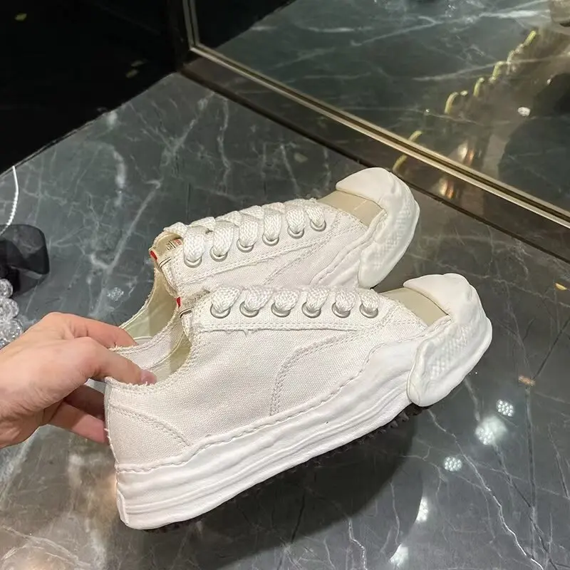 Designer Brand Original Dissolved Shoes New Open Smile Canvas Shoes Couple Versatile Board Shoes Men's Shoes