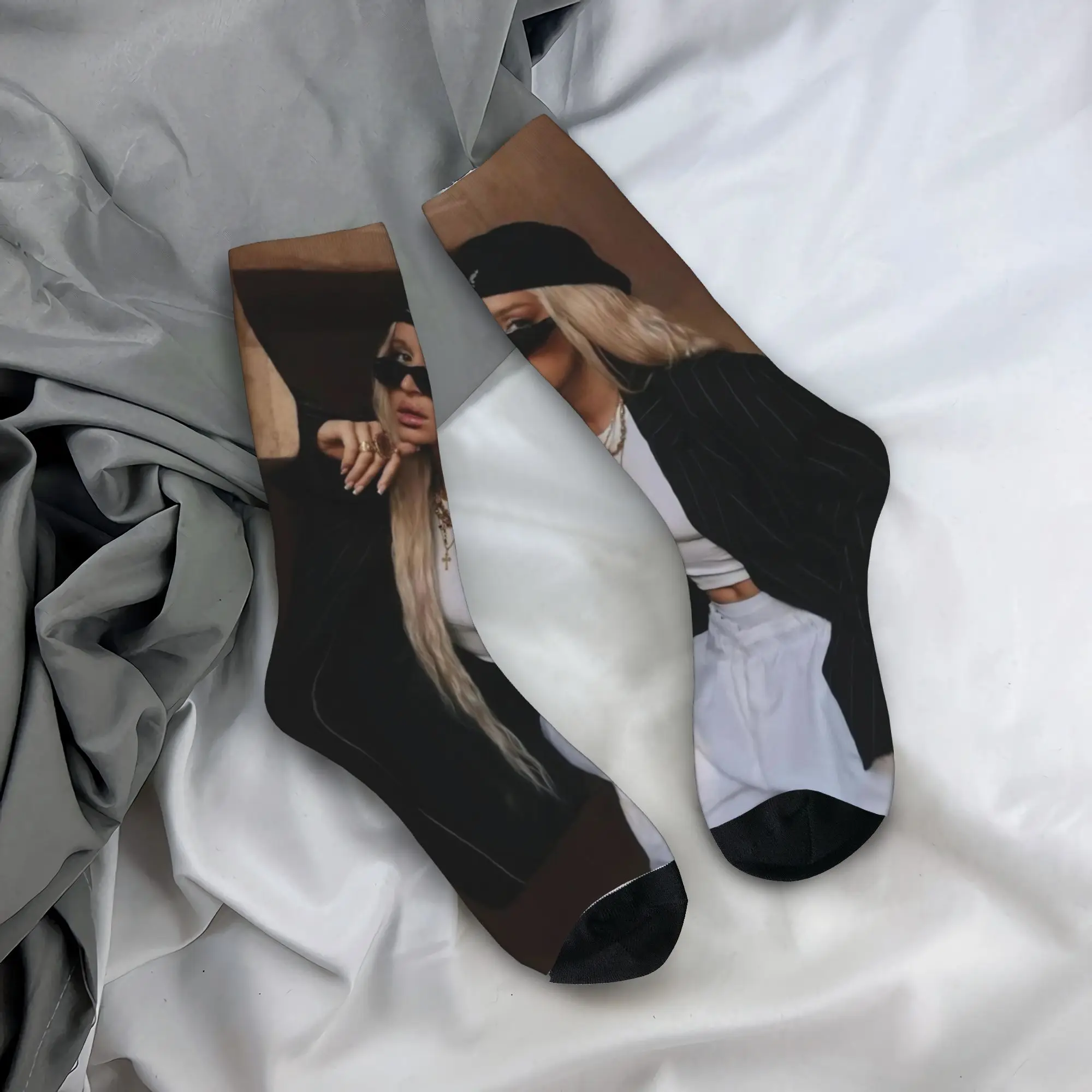 Lolas pop Music Singer Indigos Theme Design Crew Socks Accessories لملابس الحفلات جوارب مضادة للانزلاق