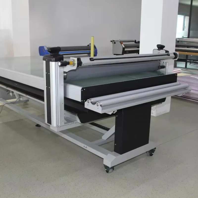LF1325-B4 Pneumatic Flatbed Laminating Table Machine With Motor Wood Packaging