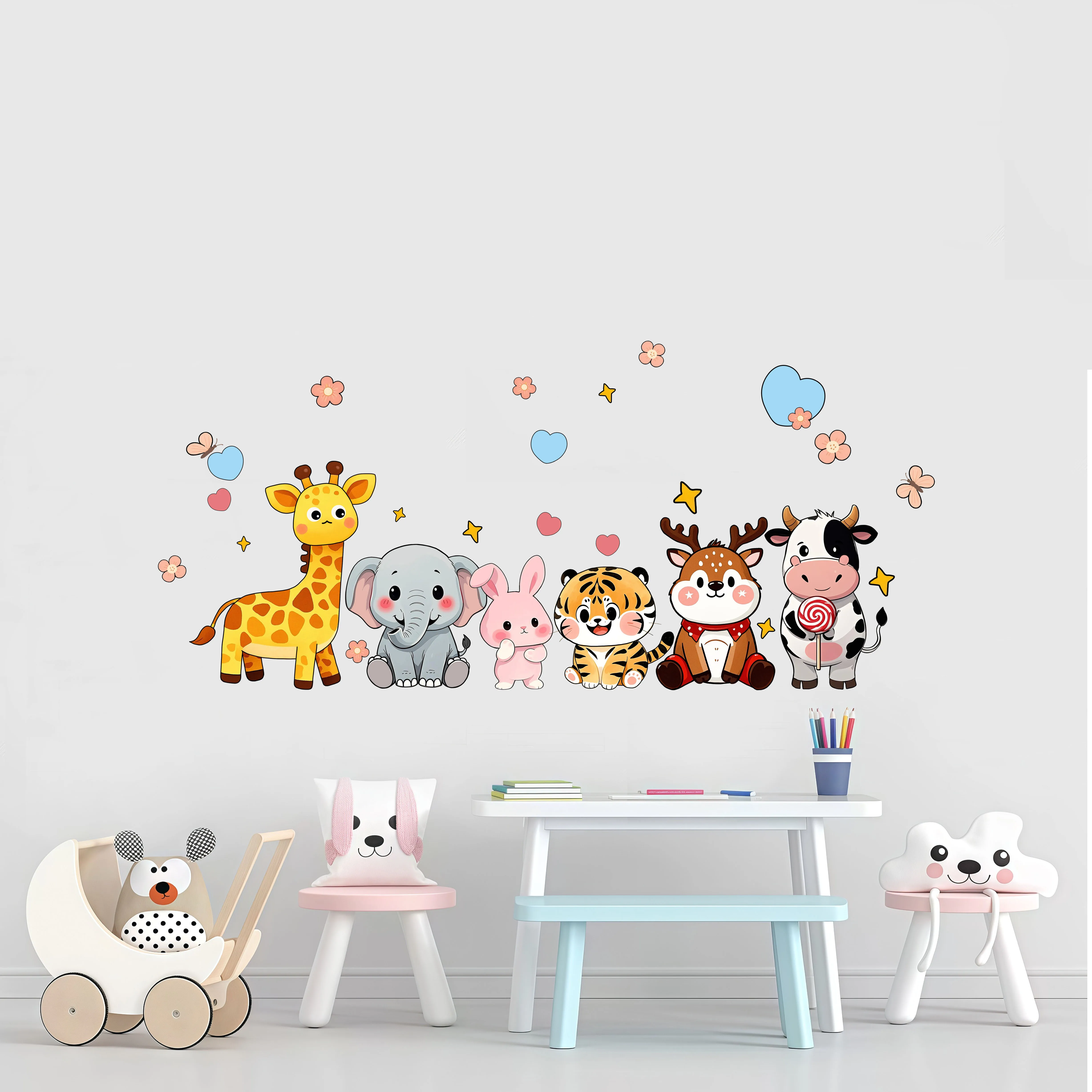 Kreative sechs Tiere sitzen in Reihen Cartoon-Aufkleber Märchen-Fantasie-Stil PVC-Wandaufkleber verschönern den Raum