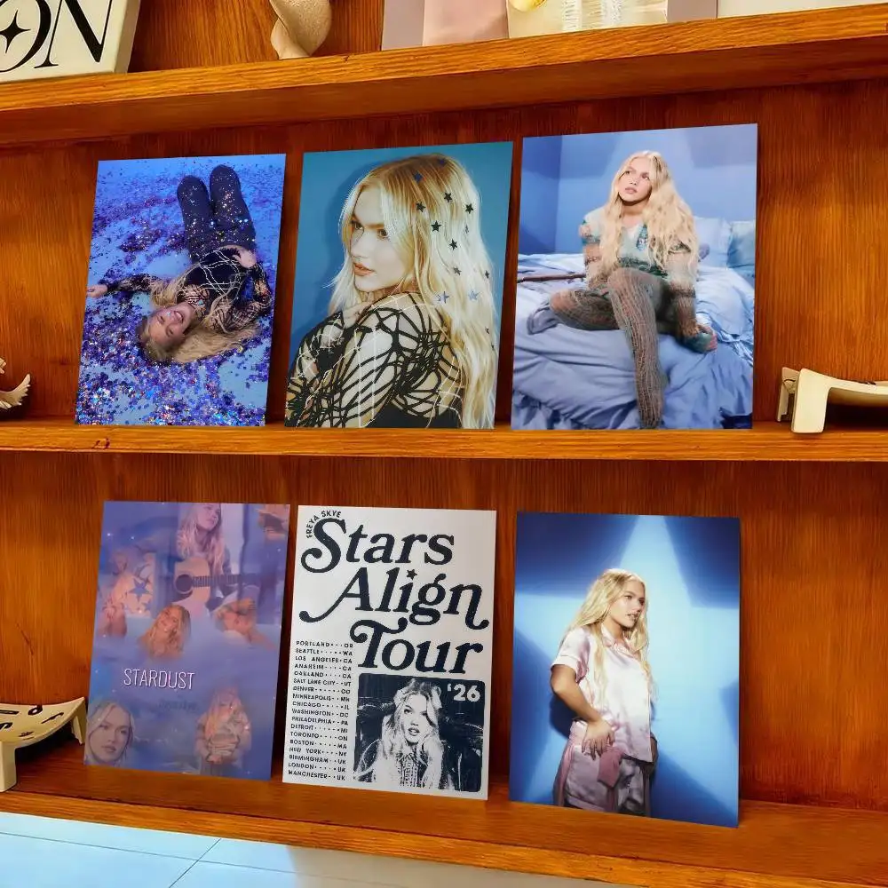 Pósteres de Anime SINGER Freya Skye Stardust, arte de pared adhesivo de calidad HD, carteles Retro para decoración de habitación Kawaii en el hogar