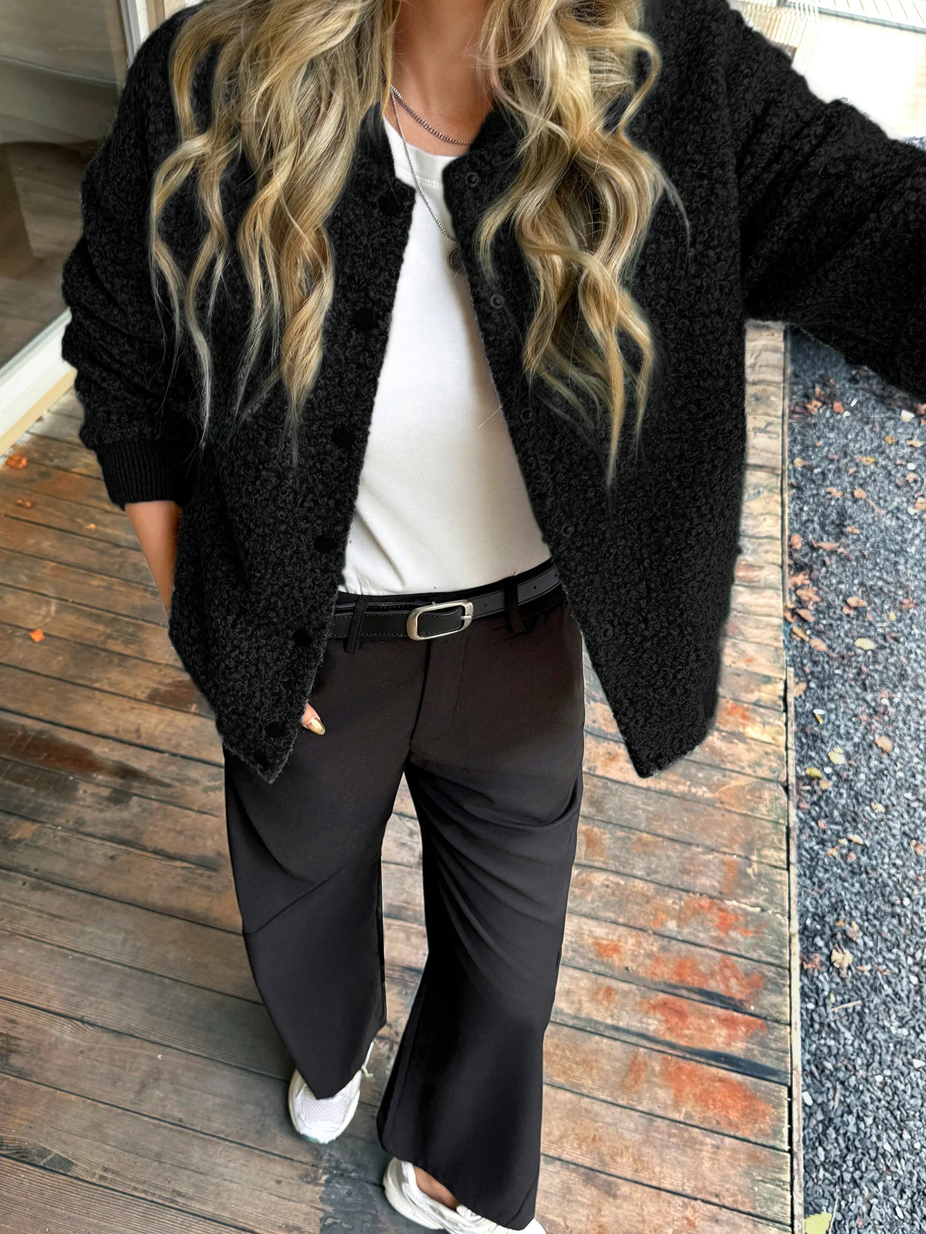 

Новая осенне-зимняя модная повседневная однобортная однобортная однобортная куртка с длинным рукавом и круглым вырезом, 4 цвета