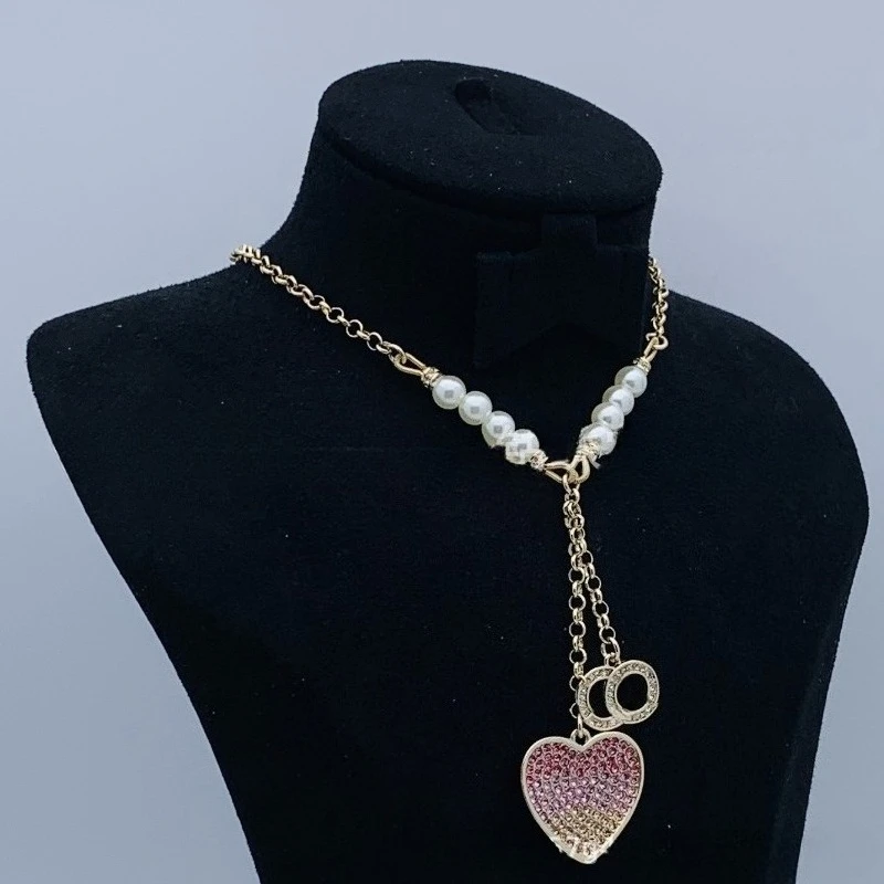 

Горячее новое ожерелье 2025 года, милый кулон премиум-класса, романтика, подходит для подарков