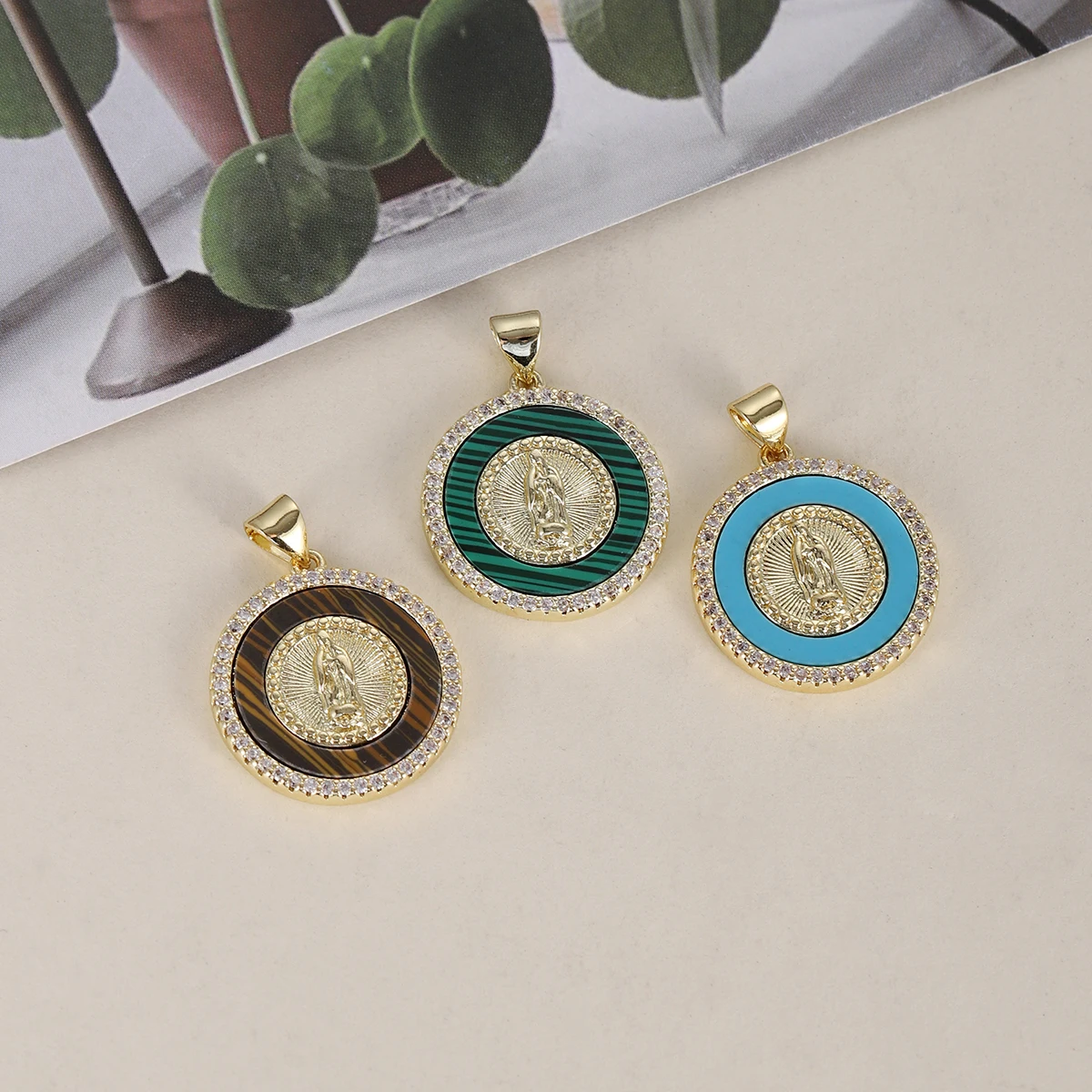 Luxury CZ Virgin Mary Round Charms Malachite Tiger Eye Inlay Religious Pendant for DIY Necklace Bracelet Jewelry Making Supplies