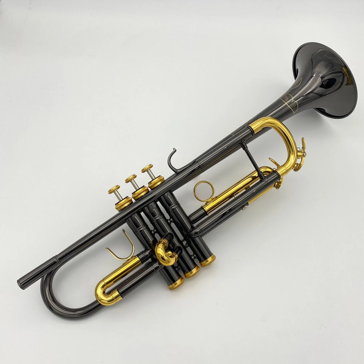 Japanese brand high quality black trumpet carved brass black nickel gold three tone professional trumpet instrument horn