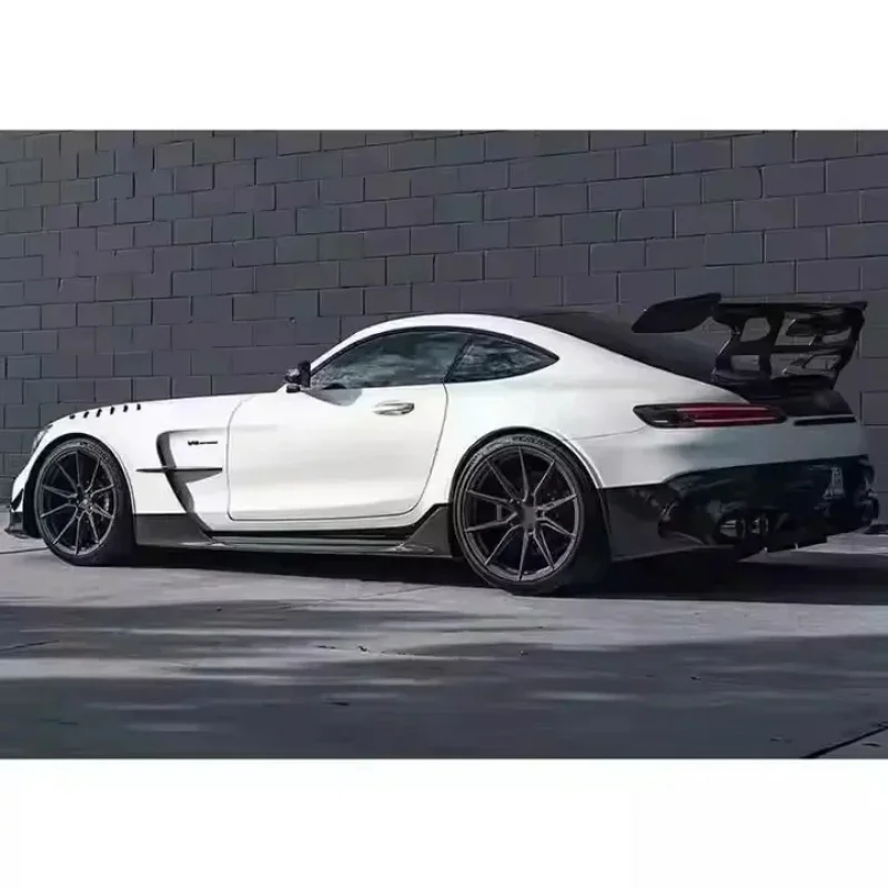 YICKU Kit corpo di alta qualità per GT Upgrade BS Style Ricambi auto Paraurti anteriore Paraurti posteriore Minigonne laterali Parafango