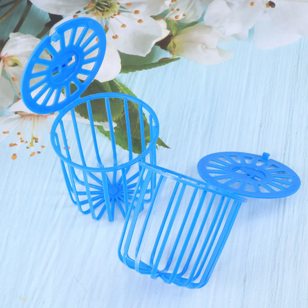 

2pcs Fruit Vegetable Basket For Small Birds Plastic Bird Feeding Cage Accessories, Parrot Food Storage Holder, Budgie Treats