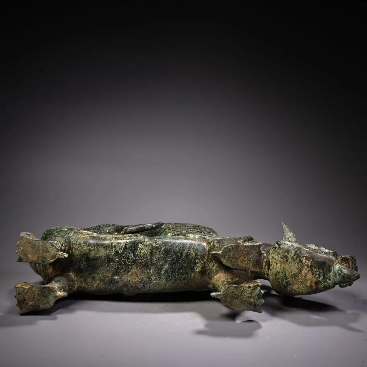 Treasures Old Collection Bronze Two-headed Beast Respect 7.6 kg, 45 cm high and 58 cm wide