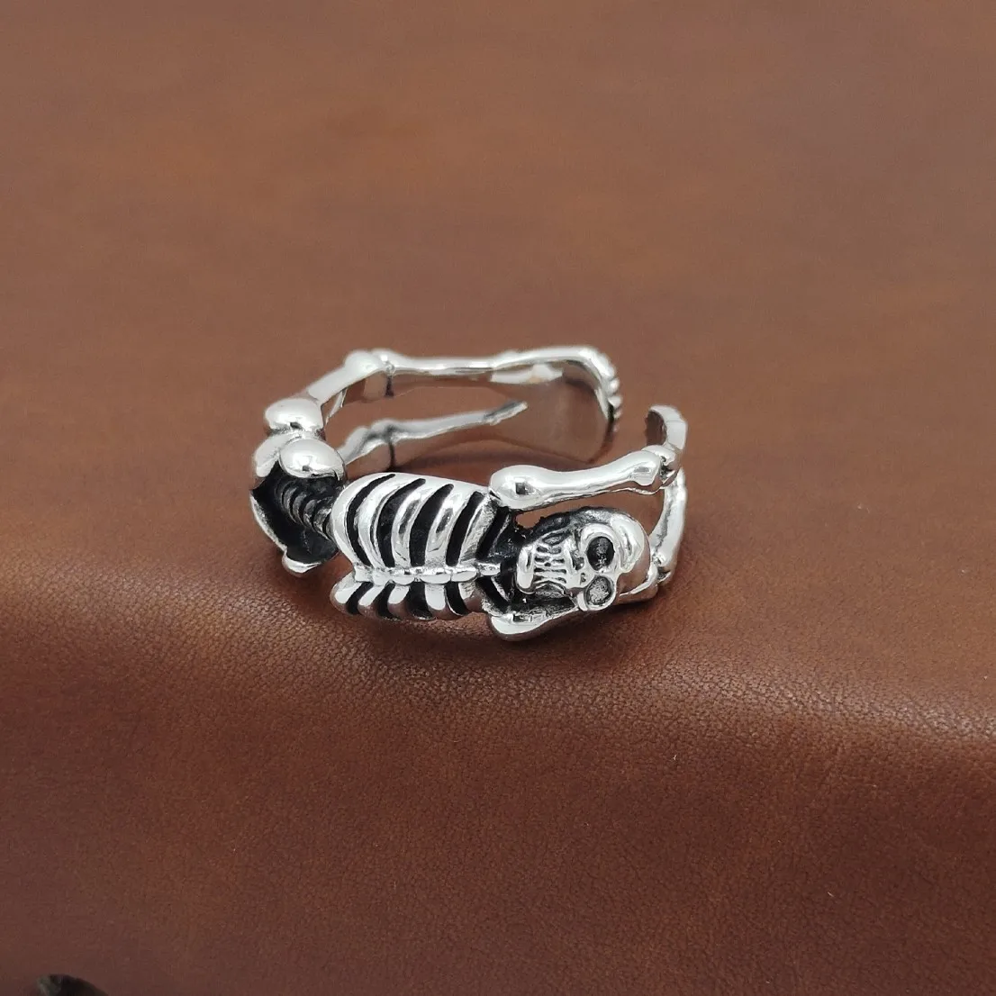 

Retro thai silver human skull ring heavy industry sense of designstylish dark trendy opening adjustable index finger ring