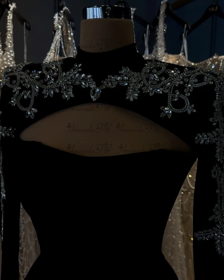 أماندا فستان كوكتيل جذاب مرصع بأحجار الراين لحفلات العودة للوطن كيب غمد رقبة سكوب مناسبة رسمية ثوب رداء السهرة مخصص