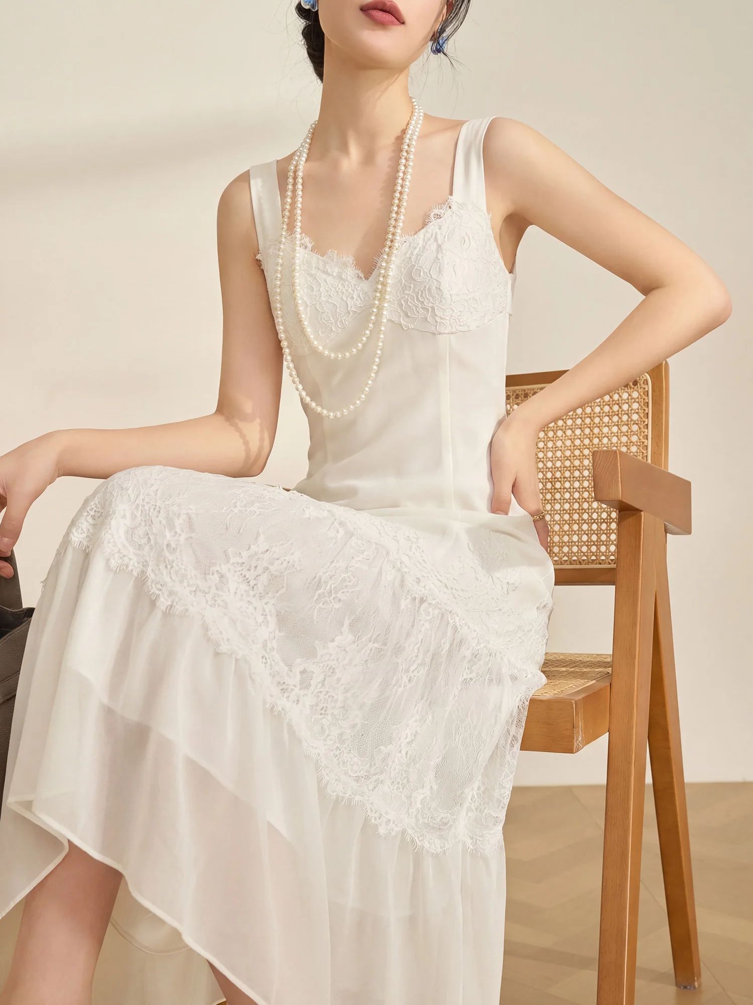 

Элегантное кружевное платье-халтер с вышивкой, женское, весеннее, модное, повседневное, дышащее, из полиэстера, А-силуэт, без рукавов, с естественной линией талии