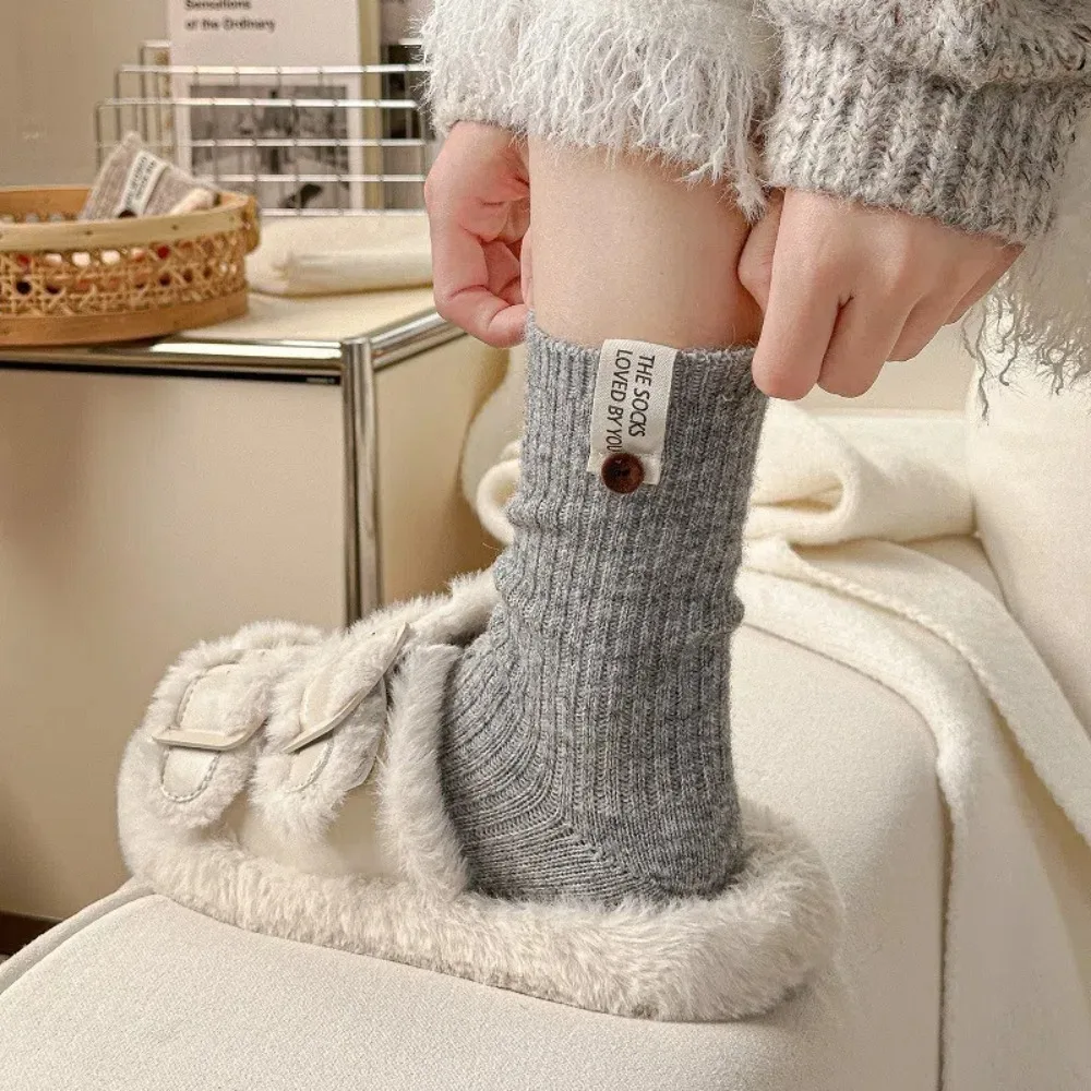 New Middle Tube Mid-Tube Socks Thickened Keep Warm Knitted Socks Button Label Solid Color Snow Boot Socks