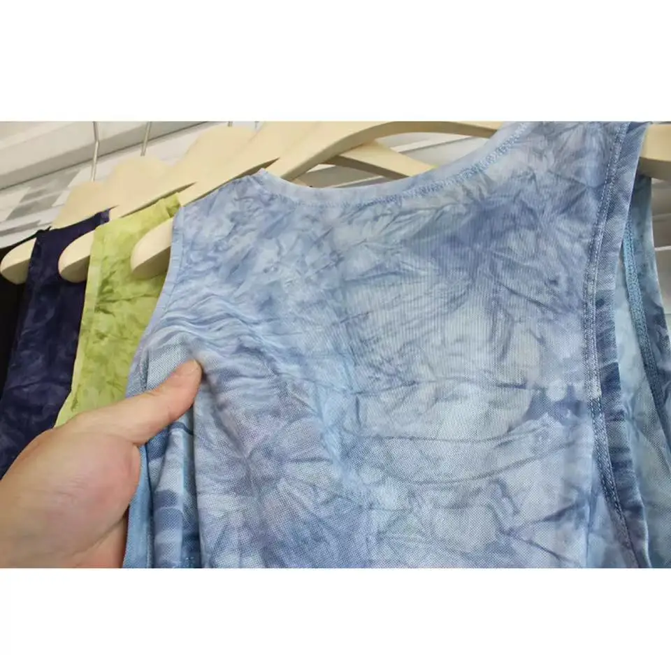 Lauf-Oberbekleidung, schnell trocknend, Batik-Mesh-Yoga-Weste, ärmelloses T-Shirt, Rückenschlitz, locker geschnittenes Damen-Sporttop – Detail 5