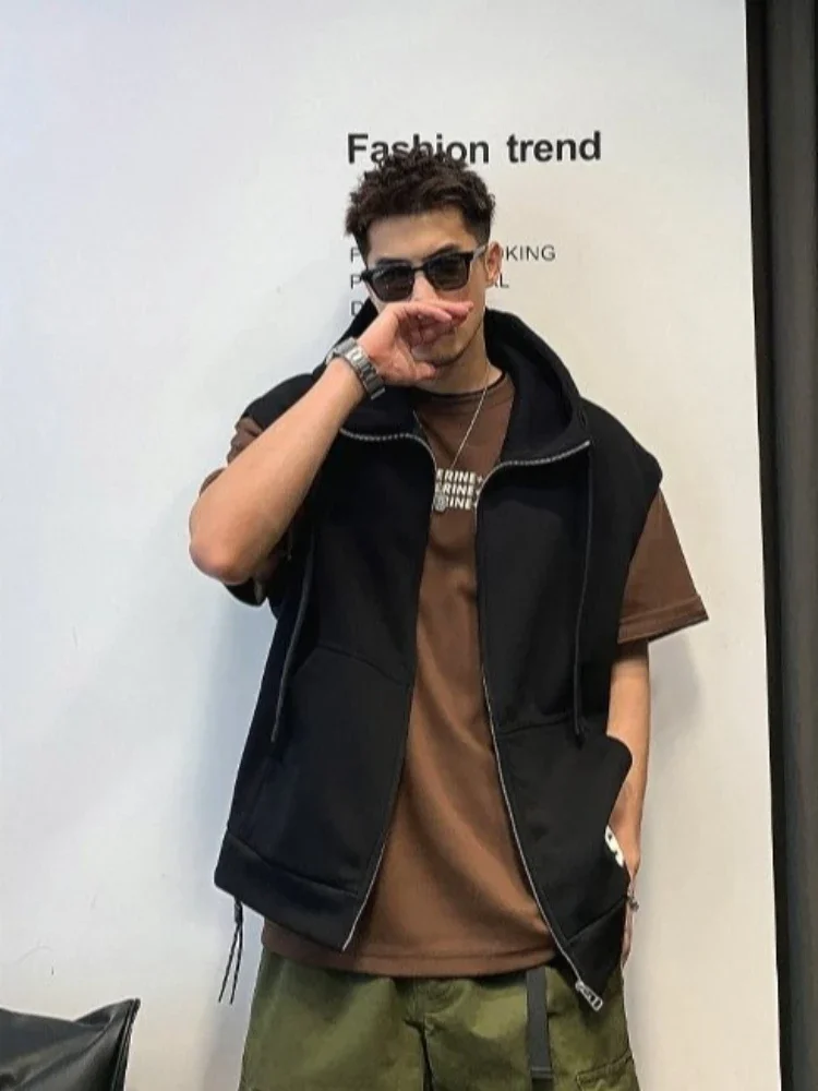 

Vintage Streetwear Hoodie for Men Oversized Ins Inspired Sleeveless Top Korean Autumn Spring Layering Essential