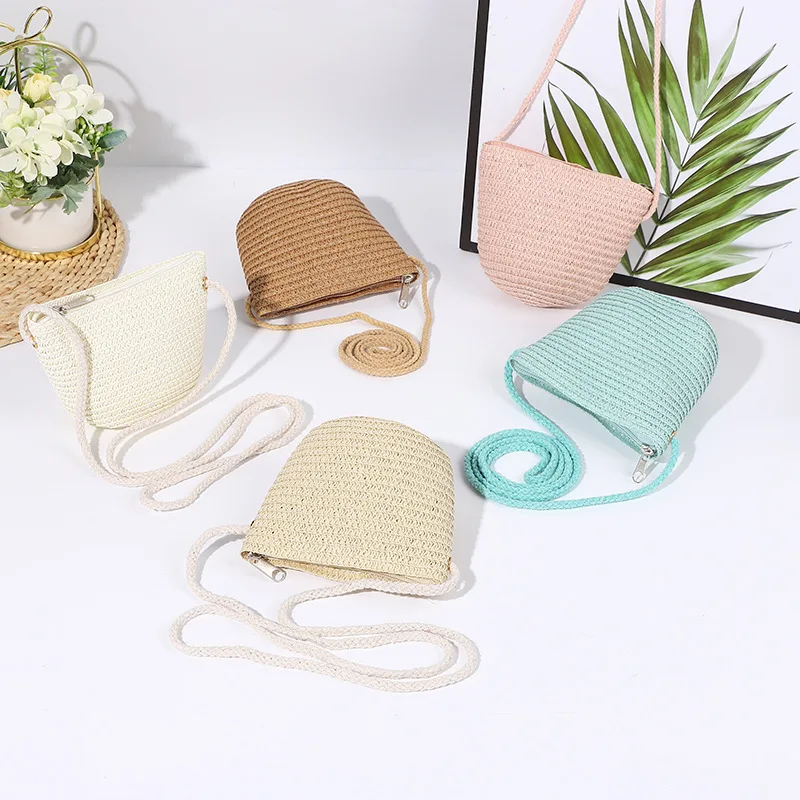 Summer Children Straw Beach Bag for Girls Fashion Handmade Woven Shoulder Bag Bohemian Casual Bags Messenger Bag Kids Coin Purse