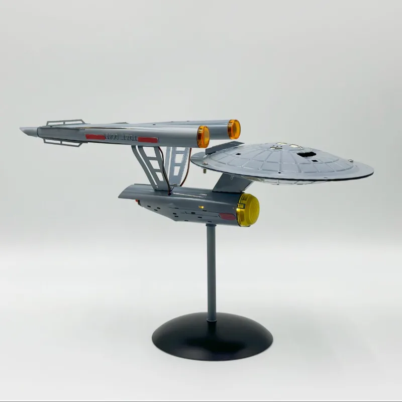 Star Trek Enterprise 1:1000 Model Metal Aircraft With Light Starship Flying Saucer Light Ornaments Collectible Model Decor Gifts