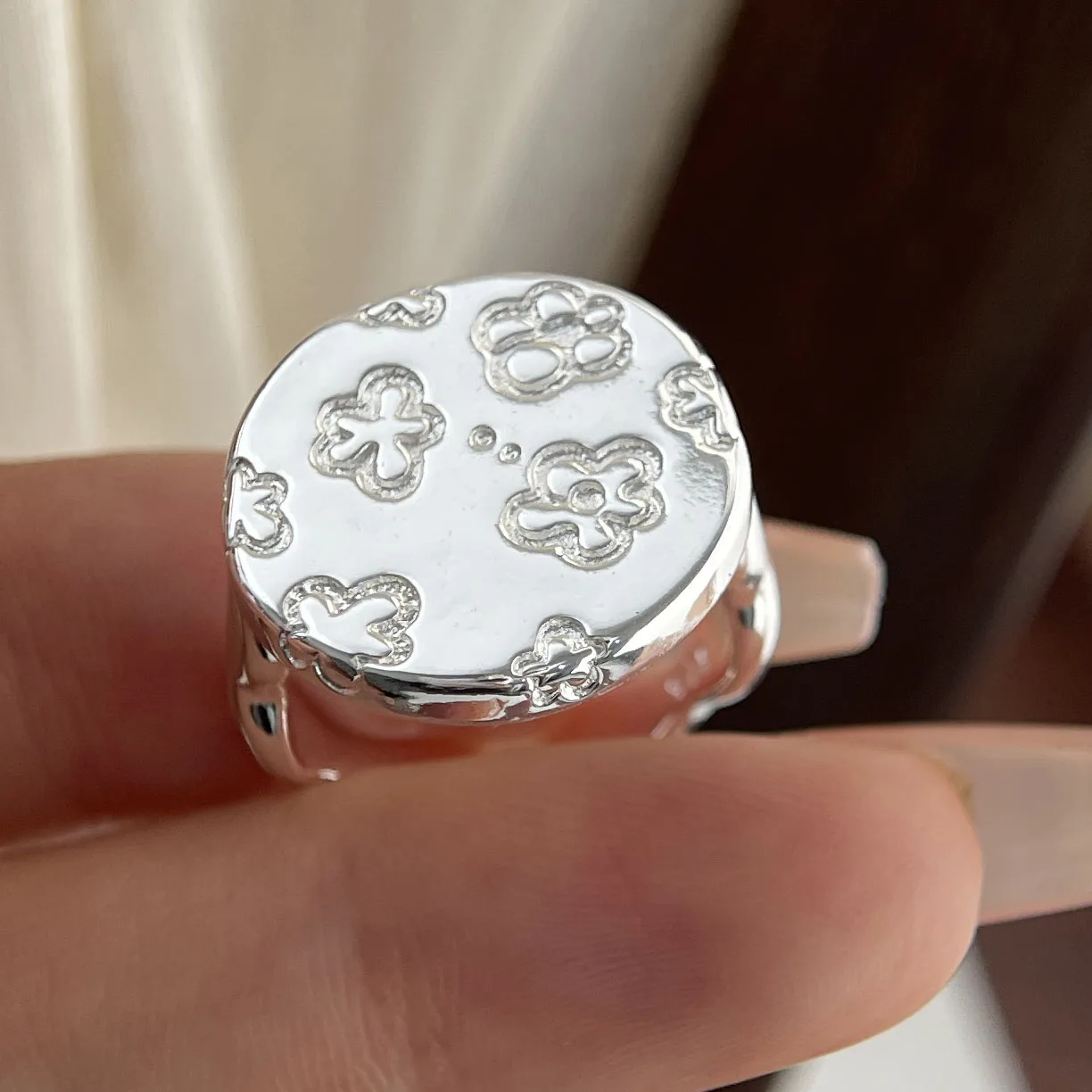 925 Sterling Silver Rings for Women Couple Minimalist Handmade Simple Big Flower Pattern Ring Fine Jewelry Gift Prevent Allergy