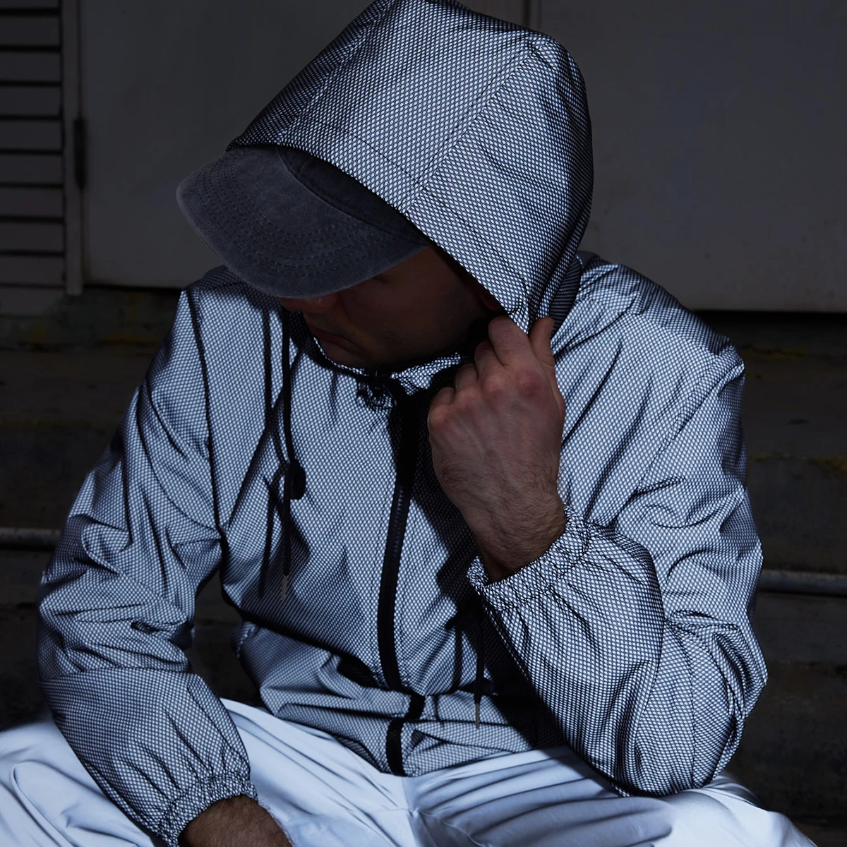 

Ночная светоотражающая куртка в клетку в горошек, мужские уличные ветрозащитные пальто с капюшоном, уличная одежда, осеннее повседневное пальто для верховой езды, бега