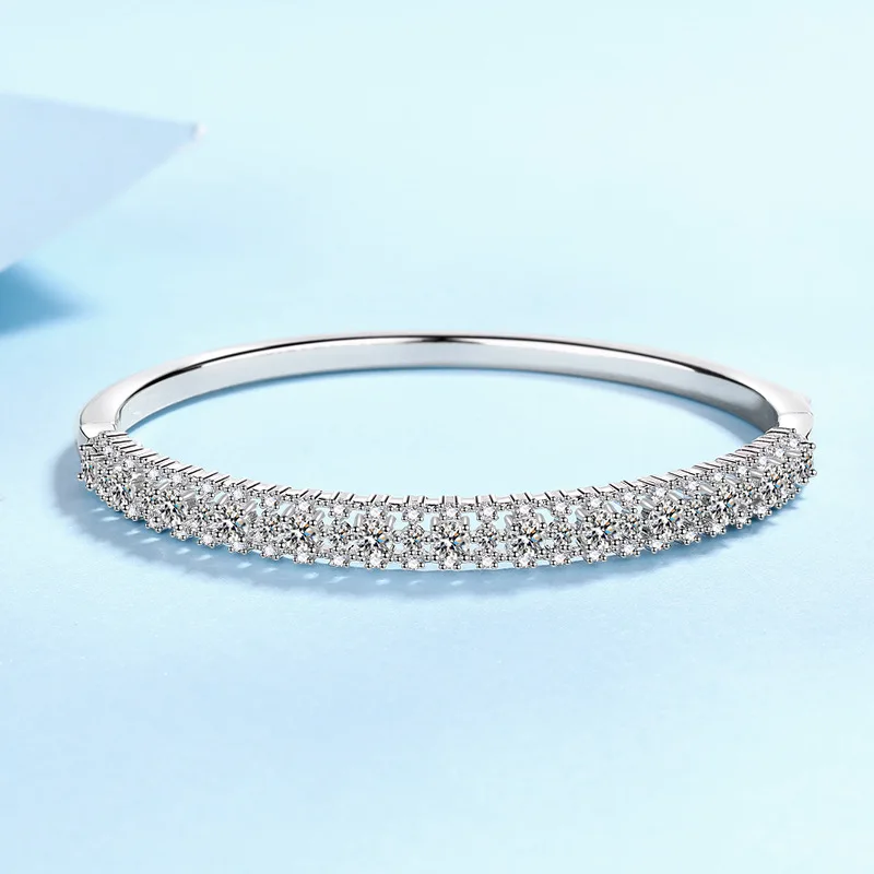 Simple Grand Full Inlaid Light Luxury Bracelet For Women 2.1ct Moissanite PT950 Platinum | Timeless style fits daily