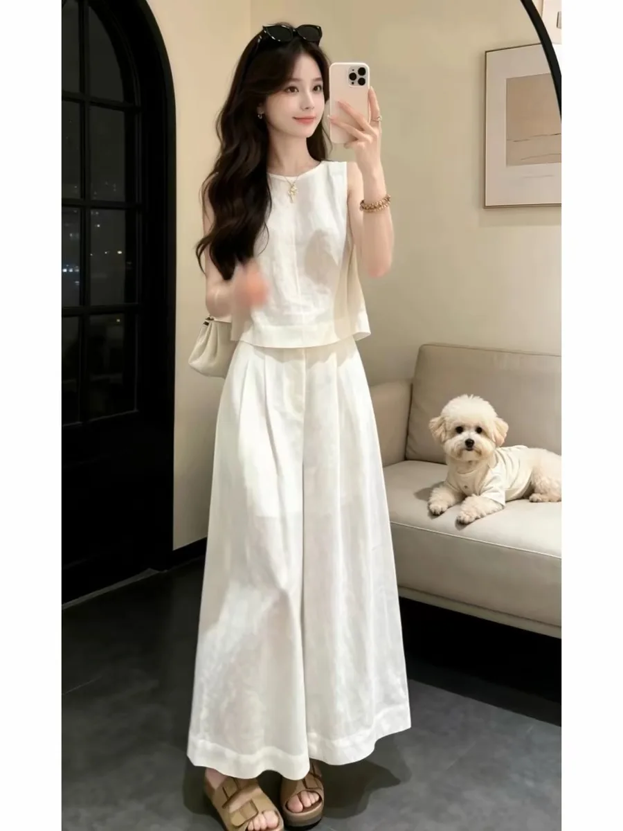Summer New Style Women's White Sleeveless Wide Leg Pants Two-Piece Set Fashionable And Stylish Complete Outfit Casual Wear
