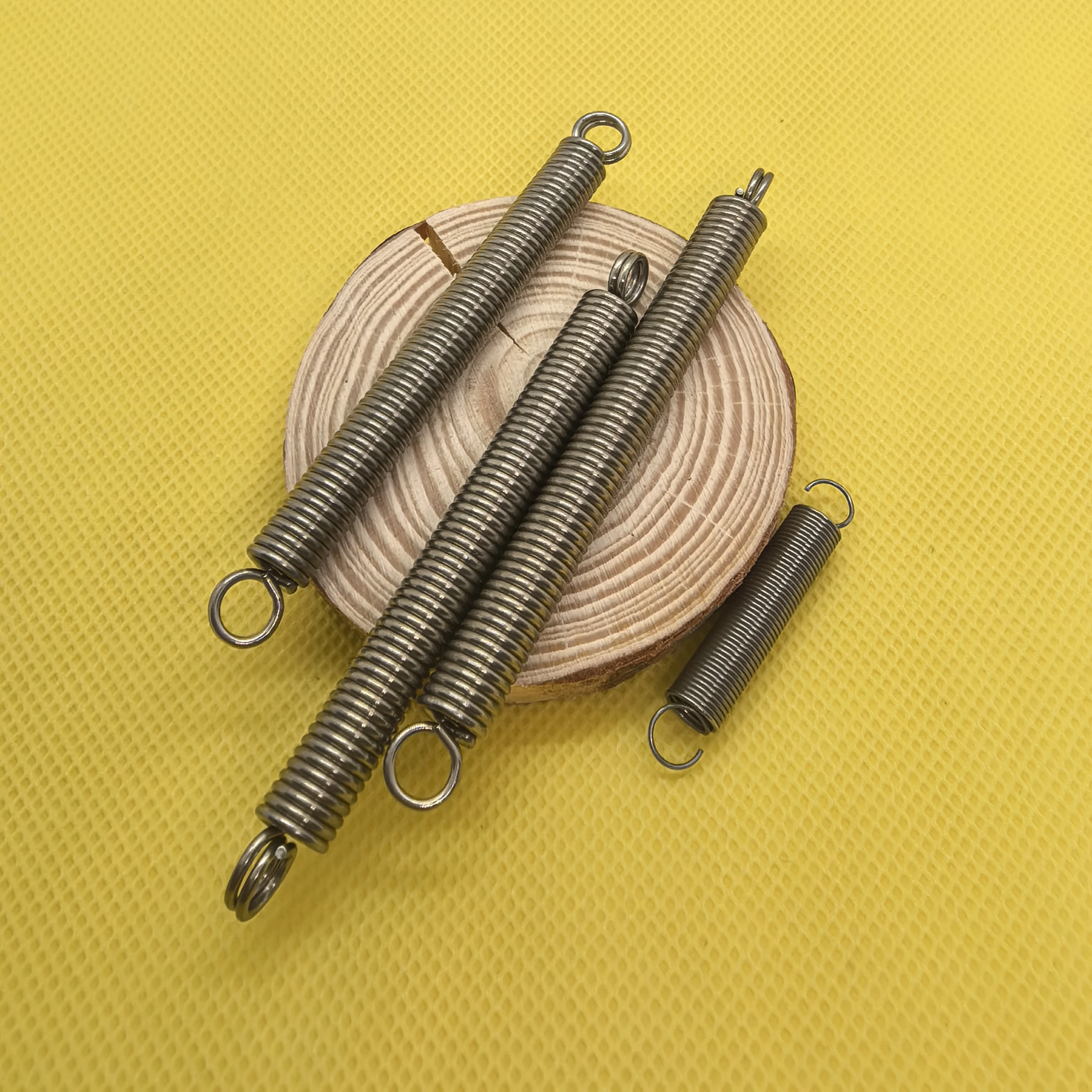 Resorte de tensión Diámetro del cable 0,8 mm Gancho en S de acero inoxidable 304 Gancho redondo Bobina de extensión de retroceso Cable de resorte de metal de tensión