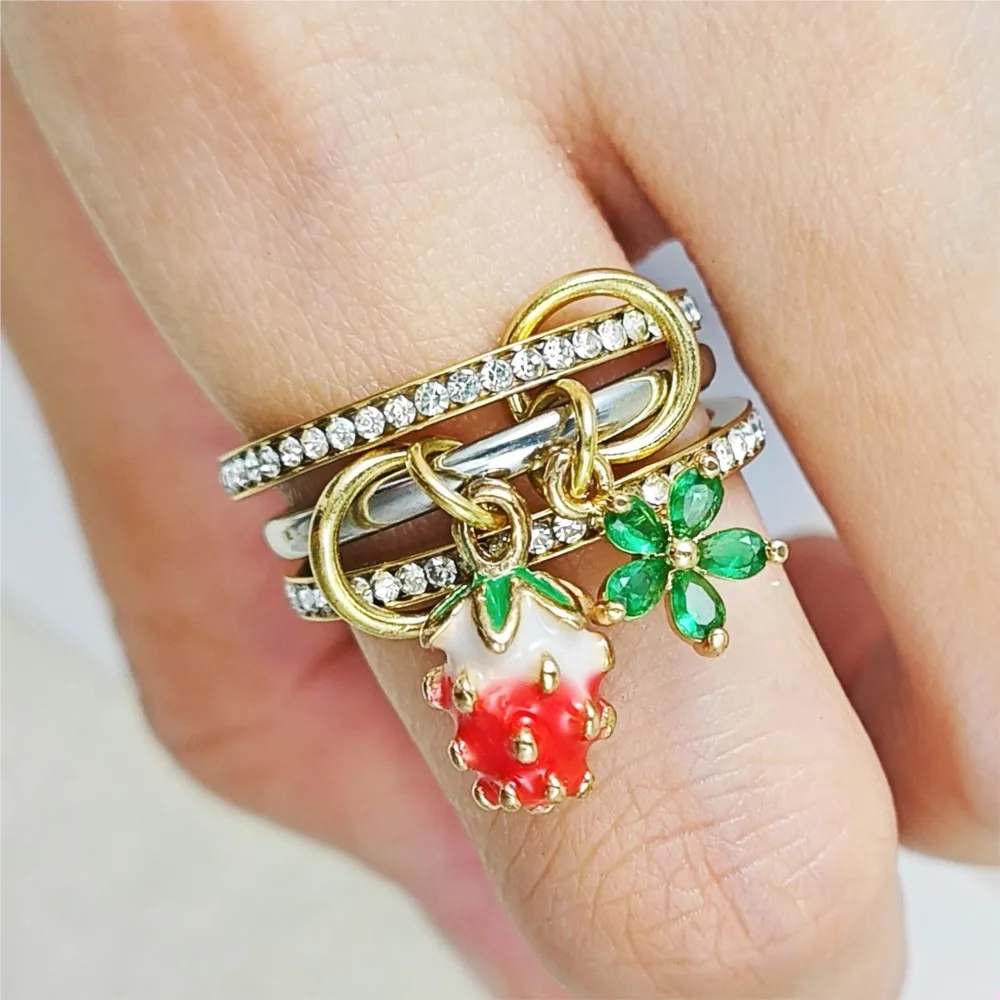Conjunto de anillos apilables con dijes de fresa para mujer, anillos de acero inoxidable con flores INS, anillos Spinelli hechos a mano, regalos de joyería Y2K