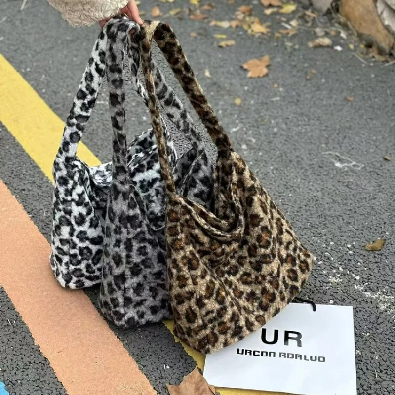 

Luxury Brand Leather Shoulder Bag for Ladies, Elegant and Classic Design, Popular Women Messenger Bag Practical