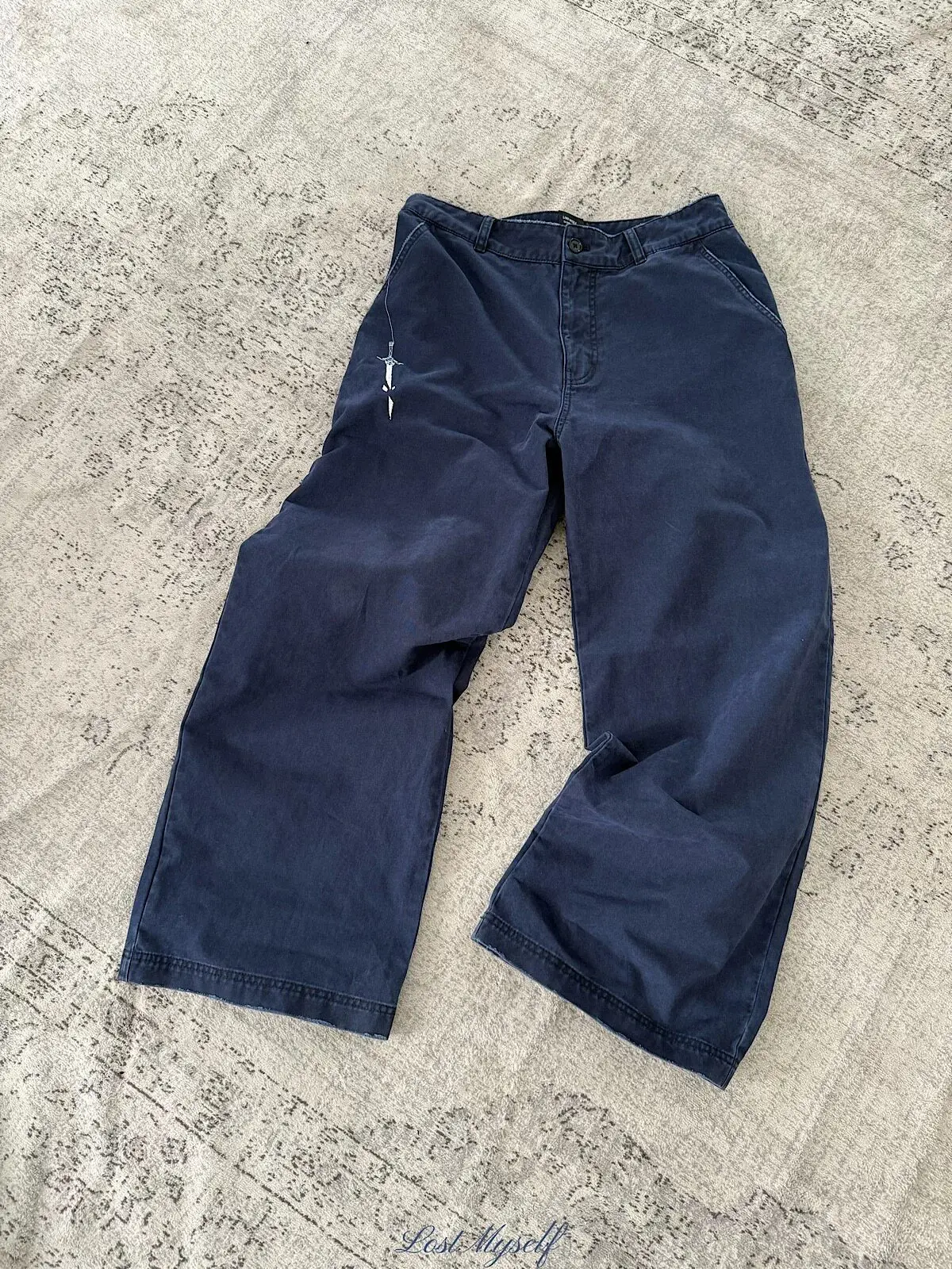 

Retro Washed Hand Embroidered Loose Fit Men's Jeans French Workwear Style mid Waist Denim Pants Summer Season Casual Wear