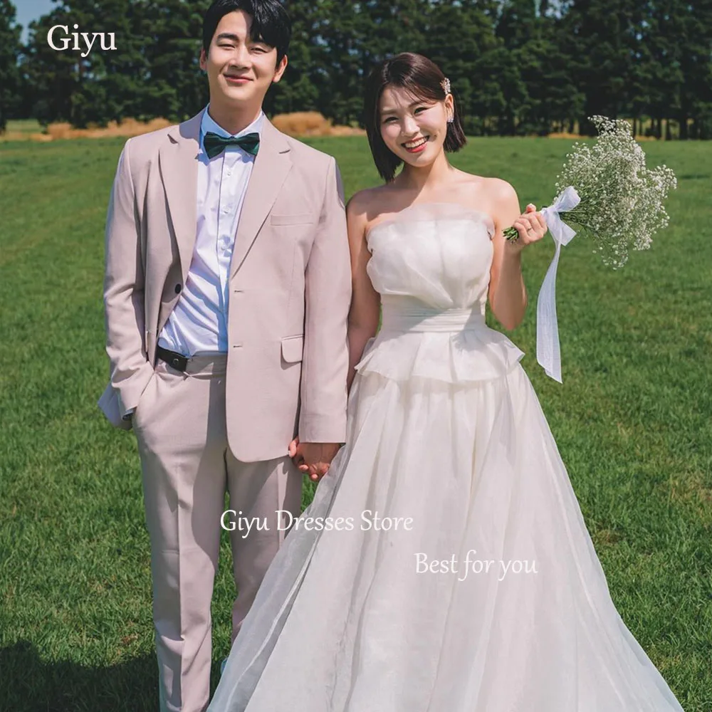 

Giyu Strapless A-line Wedding Dresses Pleat Organza Sleeveless Korea Photo Shoot Patchwork Dresses for Bride