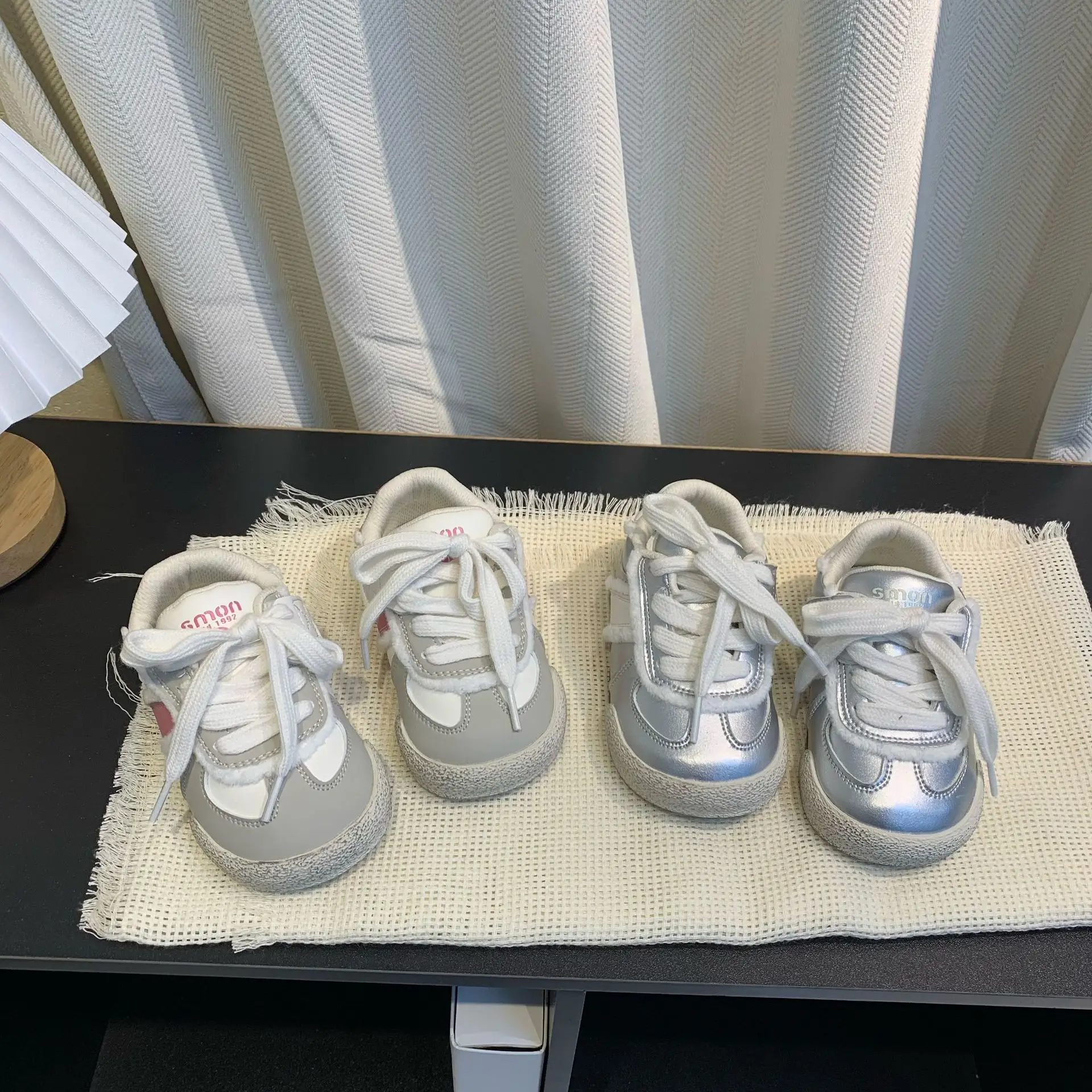 

Kids Sneakers Autumn New Boys Girls Low Top Non Slip Casual Shoes Fashion Baby Shoes