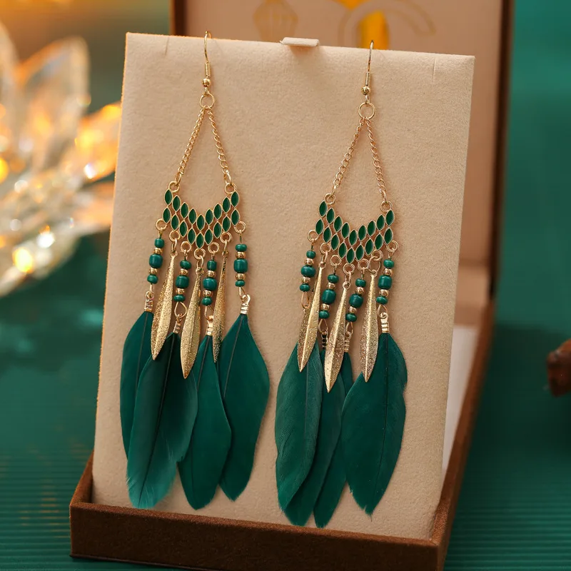 Boheemse Etnische Veren Bengelen Oorbellen Voor Vrouwen Trendy Lange Kwastjes Kleurrijke Kralen Drop Oorbellen Meisje Vrouwelijke Boho Sieraden