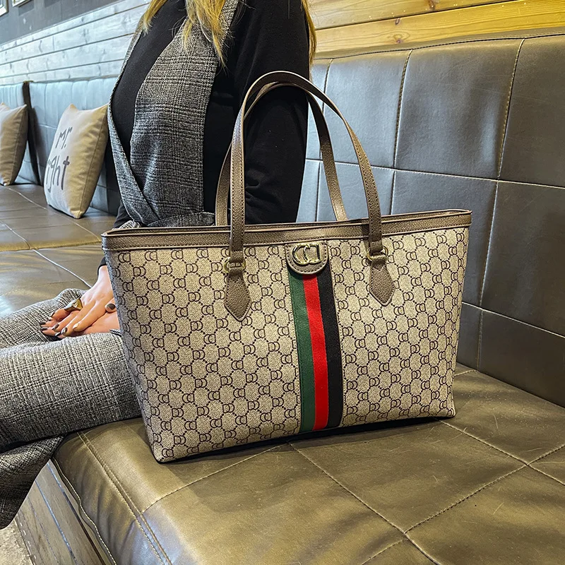 

2025 New Large Capacity Light Luxury Women's Bag Tote Bag Mommy Bag Shoulder Bag Commuter Bag Fashion Versatile Big Bag